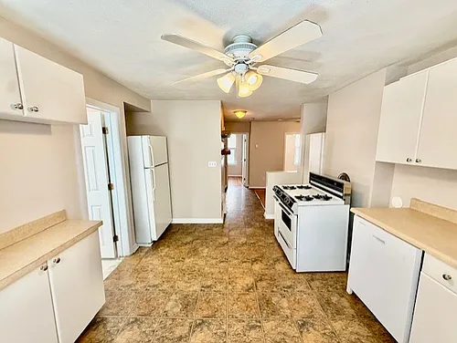 2 Baldwin Pl #3L Photo 1