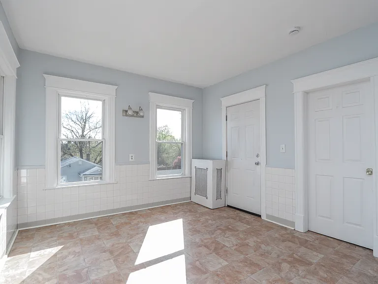 208 Prospect St #2 — Photo 9