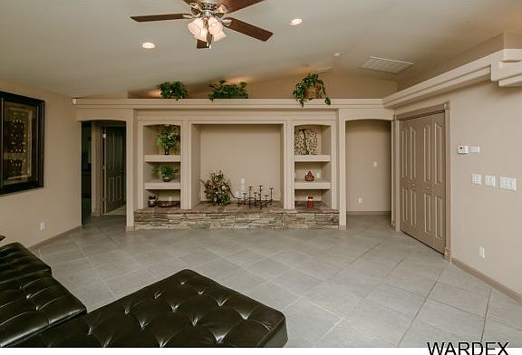 3rd image of 3600 Pelican Dr