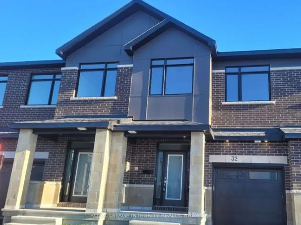 32 Overberg Way, Ottawa, ON K2S 2S9