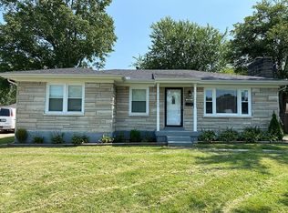 10815 Marcitis Rd, Louisville, KY 40272