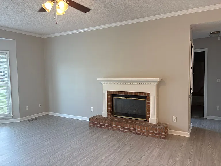 718 Doak Rd — Photo 5