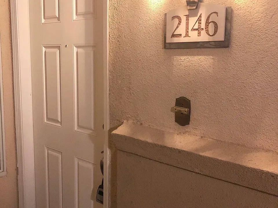 3555 Meridale Dr #2146