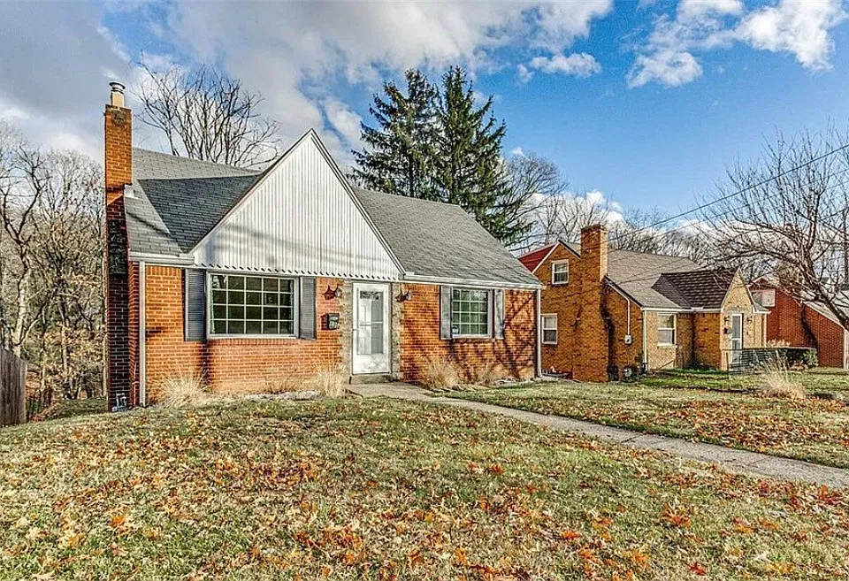 135 Garlow Dr