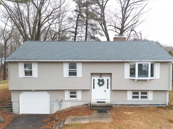 30 Scandinavia Ave, Worcester, MA 01603
