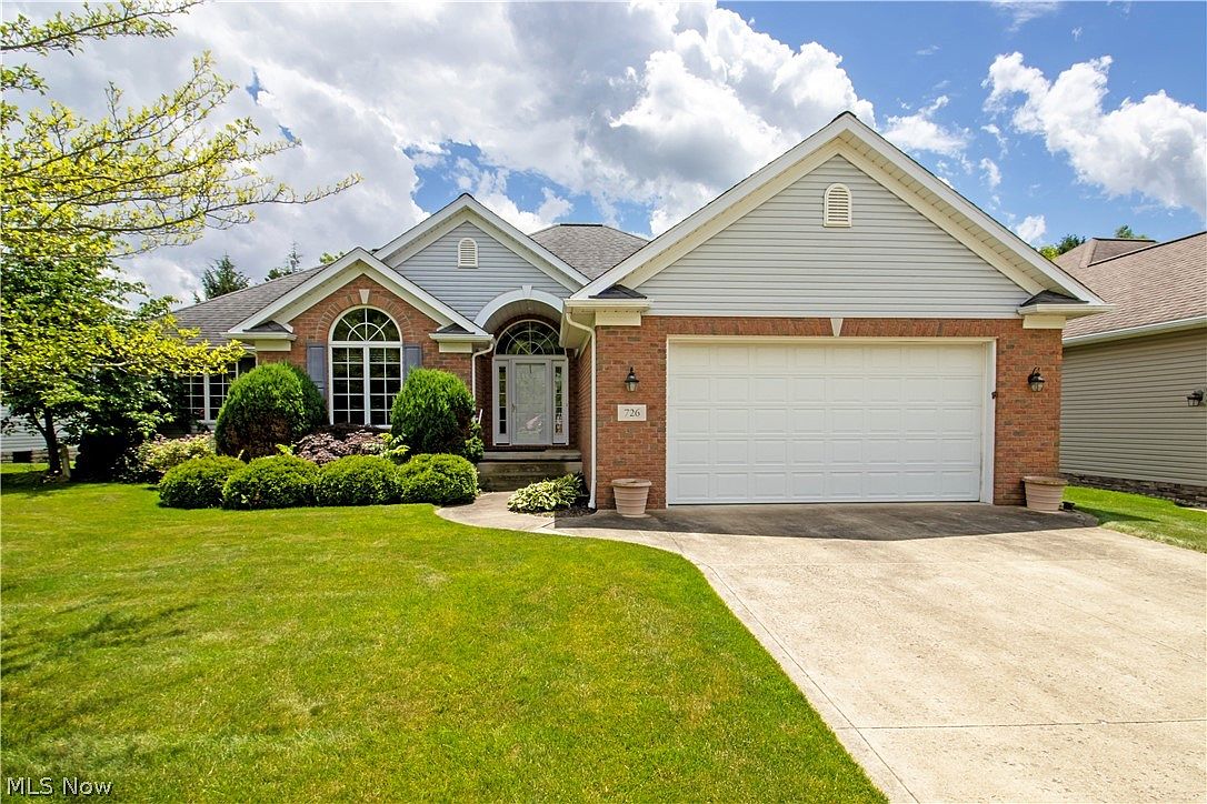 726 Homestead Pointe Dr, Orrville, OH 44667 | Zillow