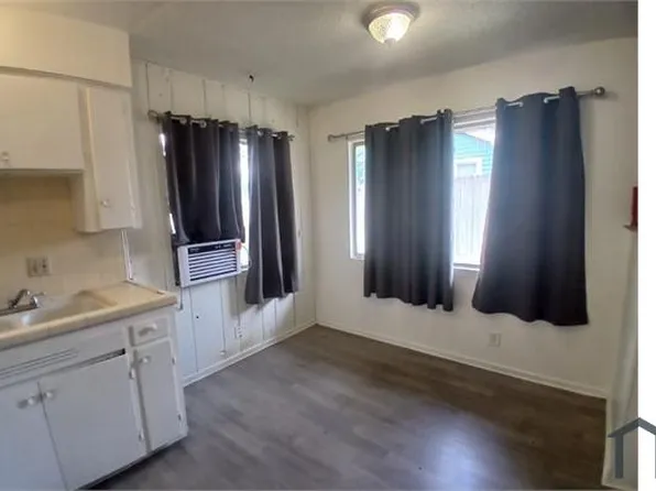 428 N Effie St APT B, Fresno, CA 93701