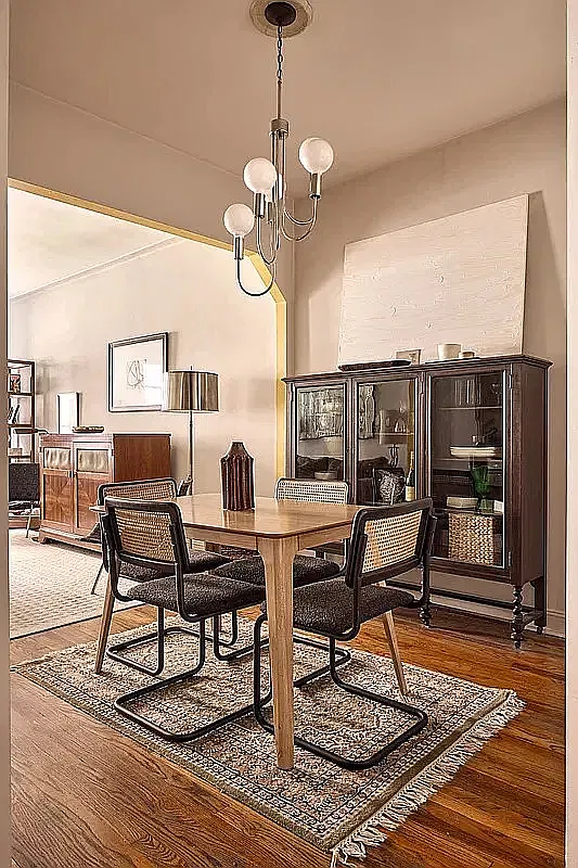242 East 87th Street — Photo 3