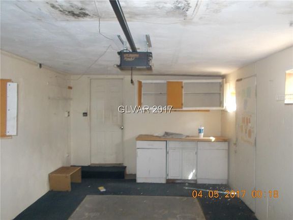 2nd image of 3422 Pinon Peak Dr