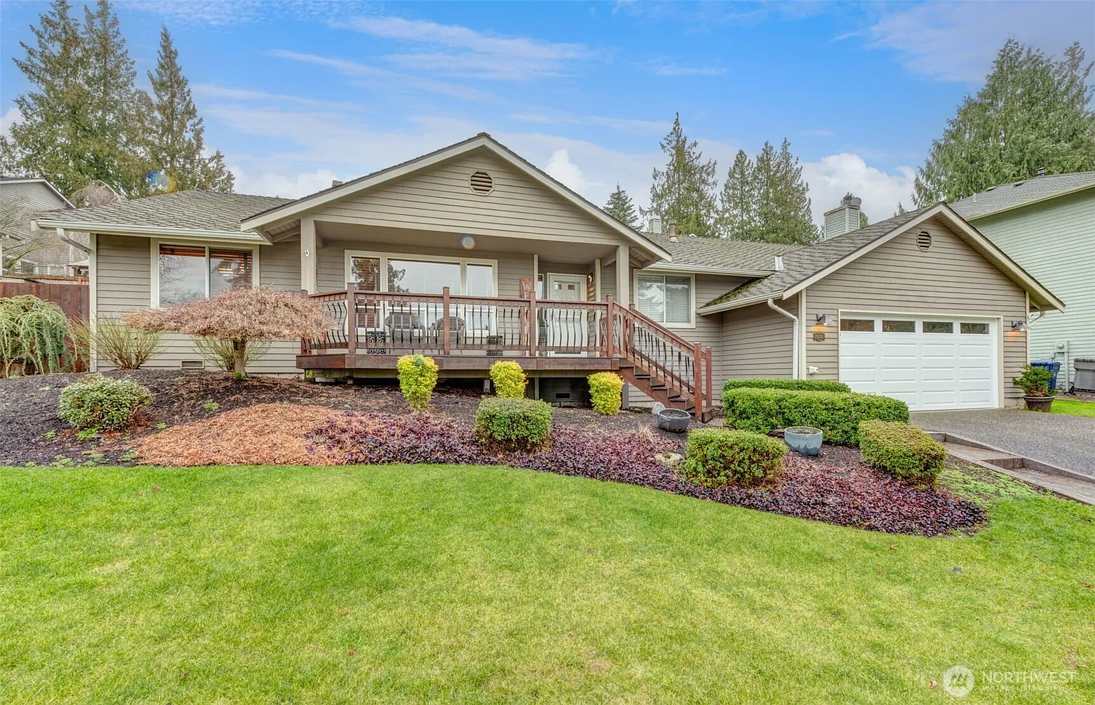 18201 Vineway Place photo 1