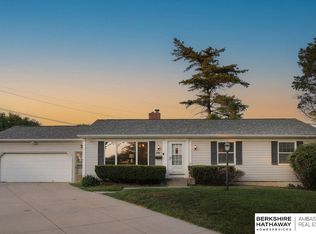 771 N 74th Cir, Omaha, NE 68114