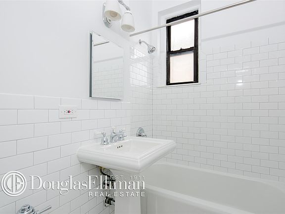 4th image of 87 E 2nd St APT 5B
