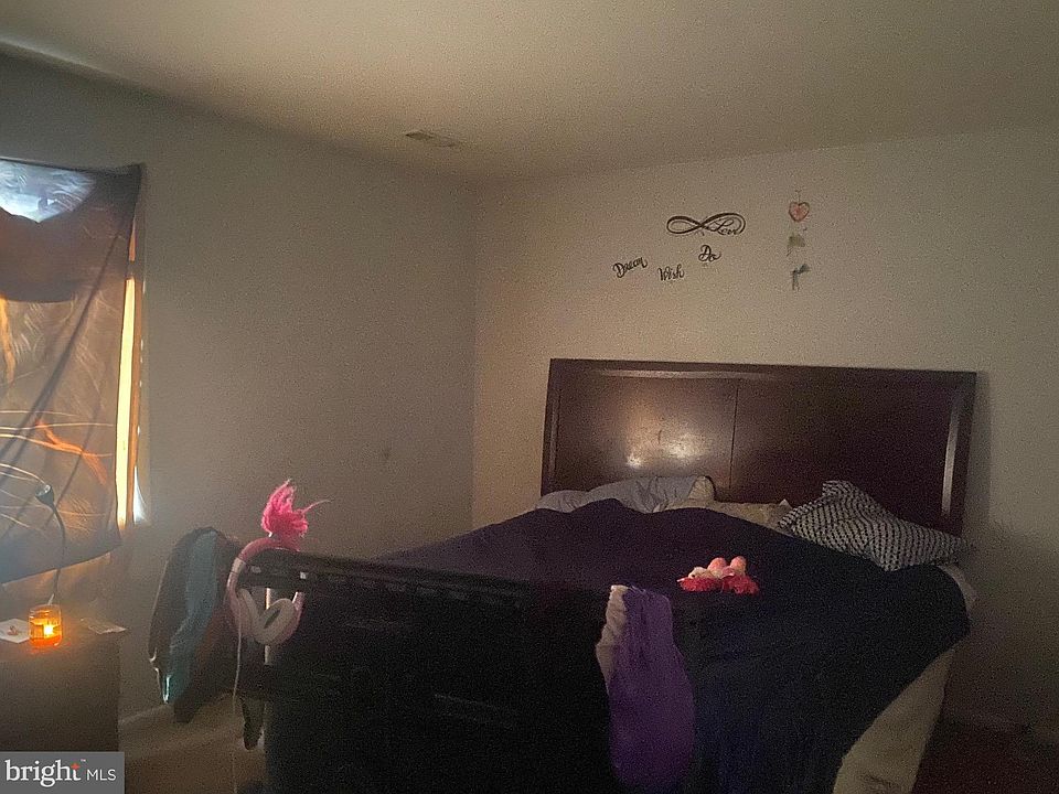 2nd image of 803 Windstream Way Unit D
