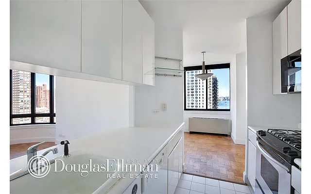 Sold by Douglas Elliman | media 2
