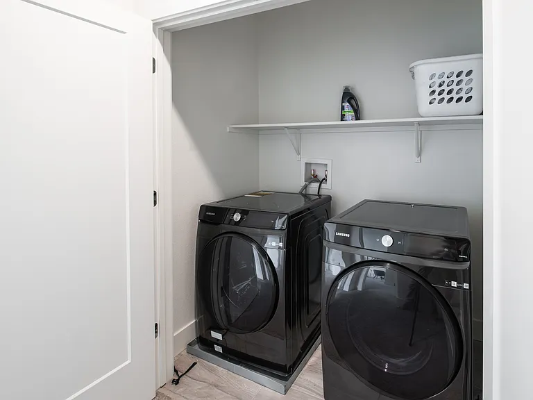 Third floor ( in unit washer and dryer)