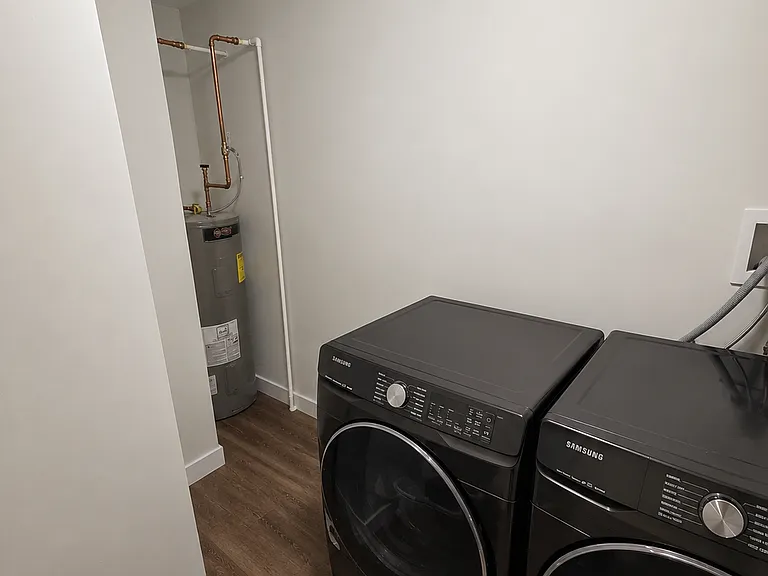 65 Central St #2 — Photo 10