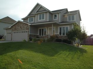 2628 NW 160th St, Clive, IA 50325