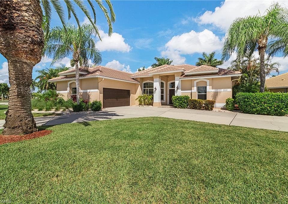 1st image of 2519 Cape Coral Pkwy W