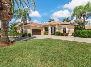 2519 Cape Coral Pkwy W, Cape Coral, FL 33914