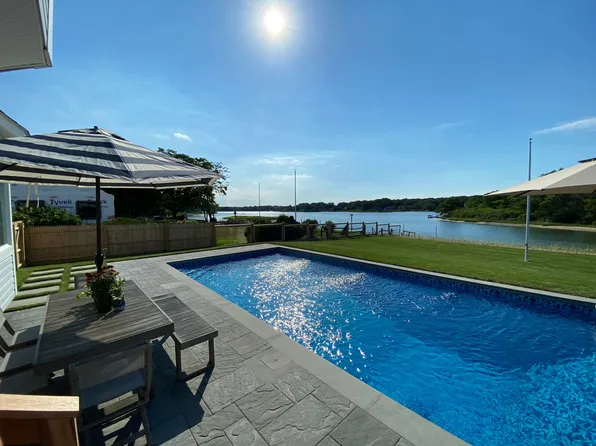 470 Goose Creek Ln, Southold, NY 11971