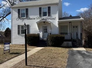 1149 Beechwood Dr, Hagerstown, MD 21742