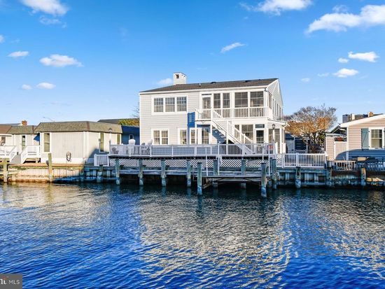 10615 Shifting Sands Dr, Ocean City, MD 21842