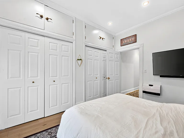 1214 Washington St #2 — Photo 18