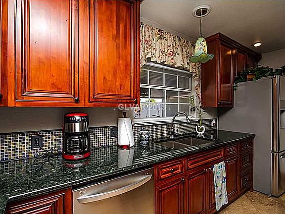 4th image of 1954 Mimosa Cir