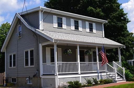 2nd image of 11 Burkhall St