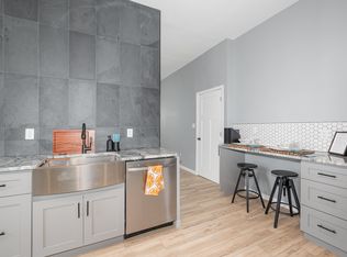 127 8th Ave #1, Dayton, KY 41074