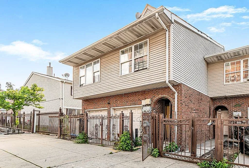 1463 Longfellow Ave photo 1