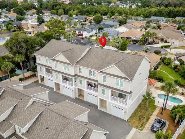 600 9th Ave. S #303, North Myrtle Beach, SC 29582