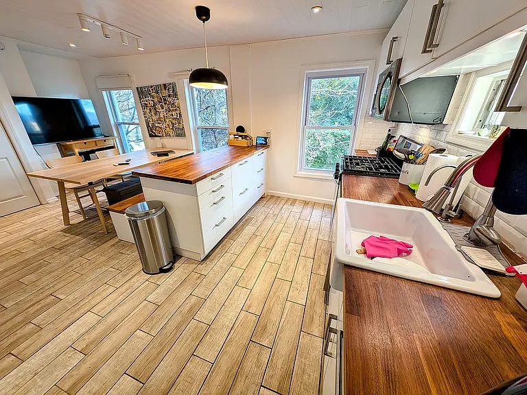 69 Congress St #2 — Photo 2
