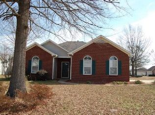 105 Park Ln, Warner Robins, GA 31093