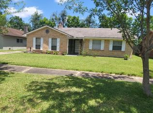12118 Sela Ln, Houston, TX 77072