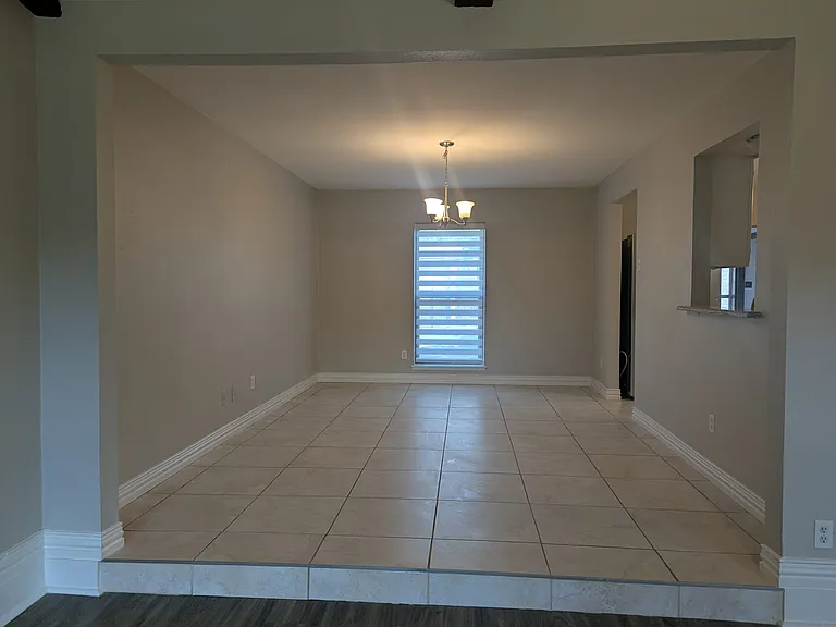 1308 Cherry Hill Ln — Photo 12