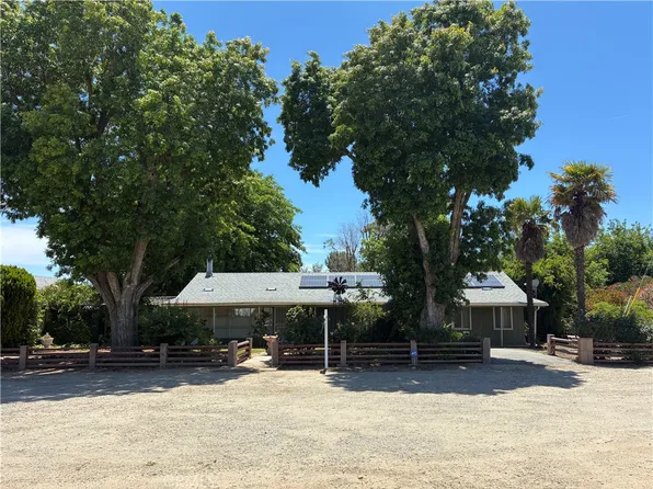 370 Cholame St, Shandon, CA 93461
