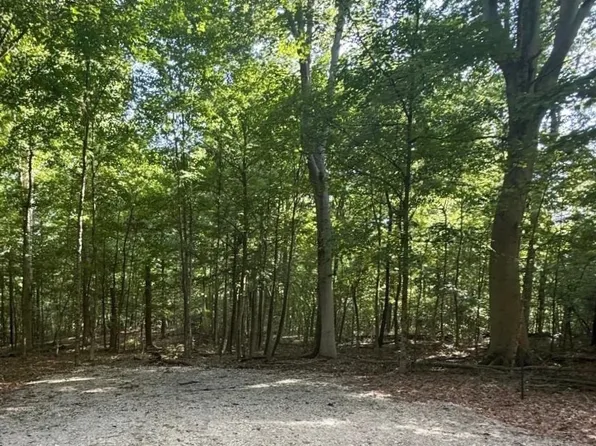 49.49 ± AC Baptist Church Road, Elizabeth, IN 47117