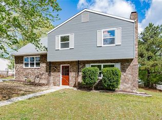 900 Rosegill Rd, North Chesterfield, VA 23236