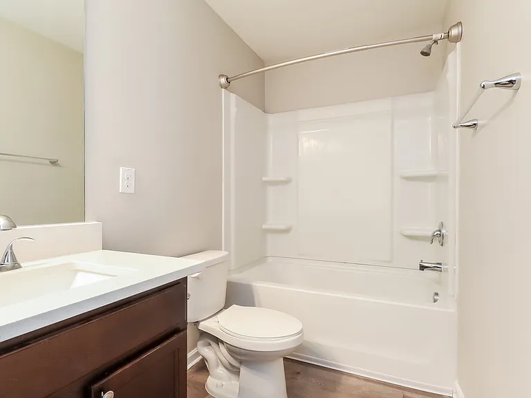 1075 Lear Dr — Photo 14