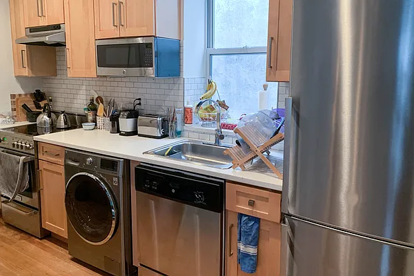 Rented by Corcoran | media 22