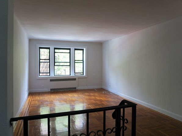 1700 Albemarle Rd APT 4B