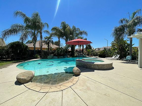 3rd image of 6329 W Dovewood Ln