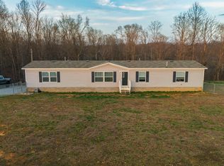 575 Bernard Farm Rd, Russell Springs, KY 42642
