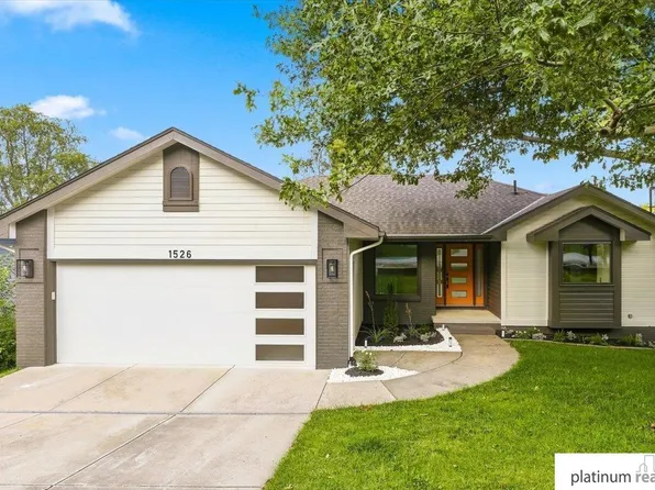 1526 Trumball Ter, Plattsmouth, NE 68048
