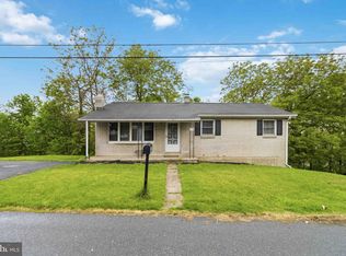 739 S 6th St, Harrisburg, PA 17113