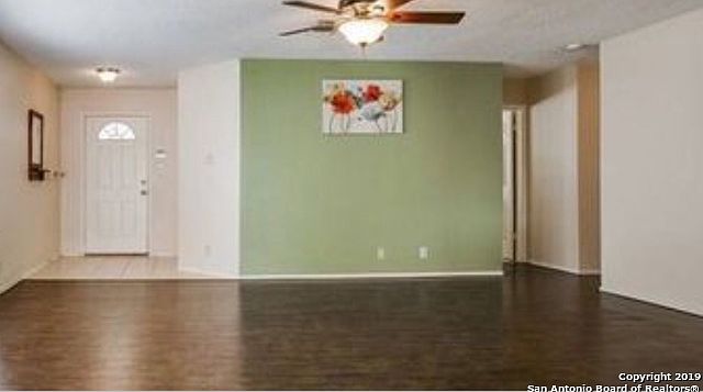 2nd image of 6918 Benward Ln