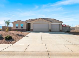 495 S Glen Canyon Rd, Golden Valley, AZ 86413