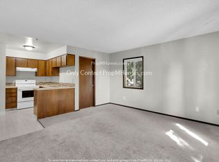 3753 SE Salmon St APT 3, Portland, OR 97214