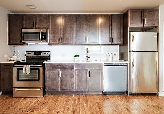 3rd image of 14736 94th Ave APT 23N